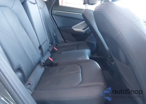 2020 Audi Q3 Premium 45 Tfsi Quattro Tiptronic из США, поврежденный, VIN WA1AECF37L1125305